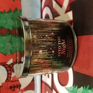 Bath and Body Works Into the Night candle